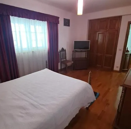 Ferienhaus Local Fermil De Basto *